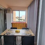 T2 Renove Avec Piscine Et Parking A 50m De La Plage, Wifi Gratuite - Fr-1-607-91