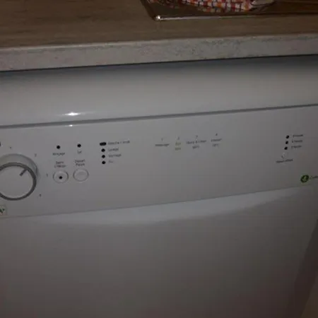 T2 Renove Avec Piscine Et Parking A 50m De La Plage, Wifi Gratuite - Fr-1-607-91 * Agde