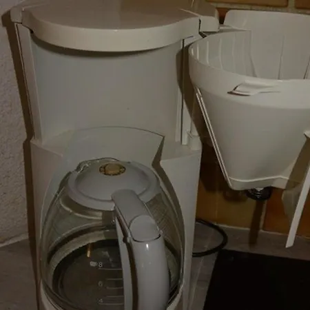 T2 Renove Avec Piscine Et Parking A 50m De La Plage, Wifi Gratuite - Fr-1-607-91 *
