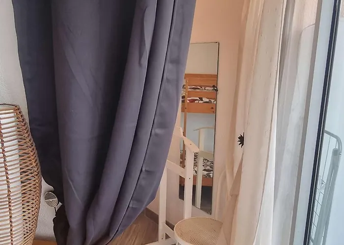 T2 Rénové Avec Piscine Et Parking à 50m De La Plage, Wifi Gratuite - Fr-1-607-91 * Agde